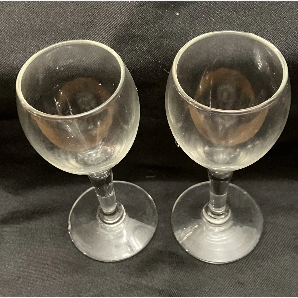 VTG 2 Seamless Elongated Stem Tulip Hand Blown Wine Glasses Cordials Liqueurs